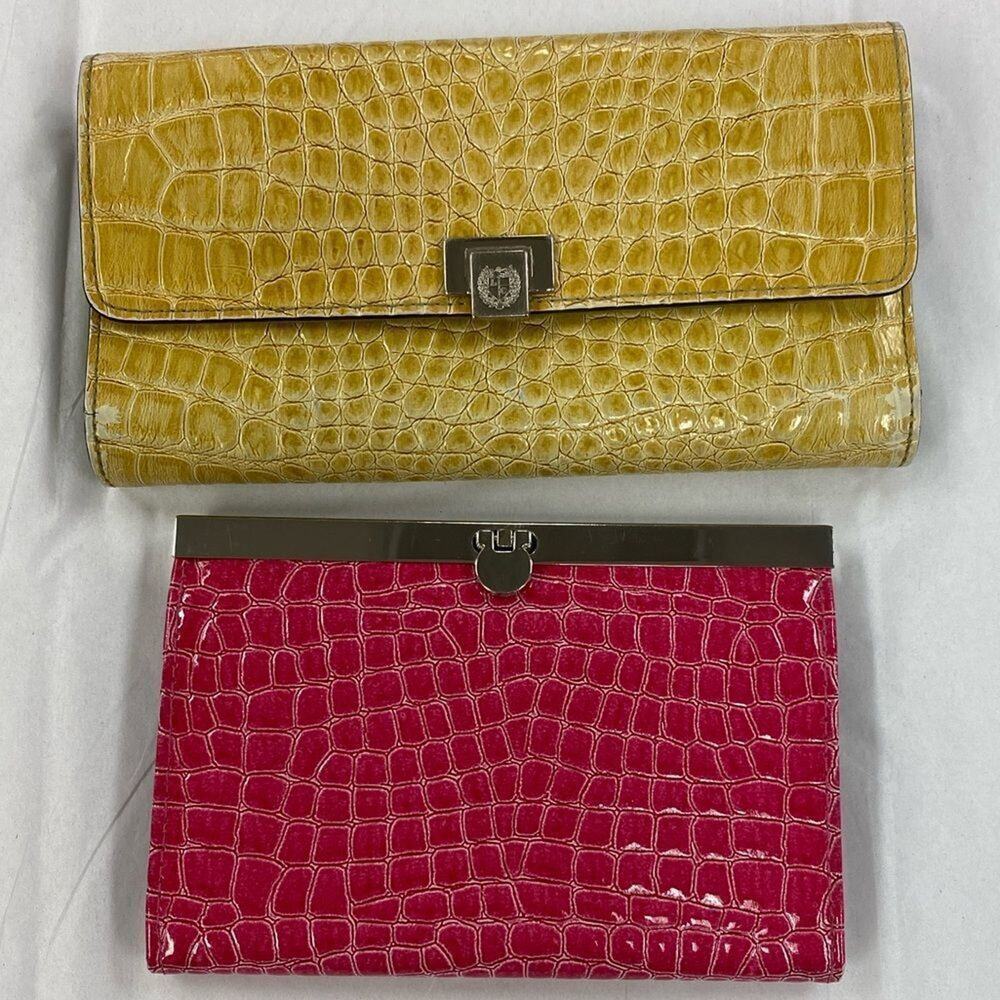 LIZ Claiborne‎ pink and green reptile leather wallet 2 pack